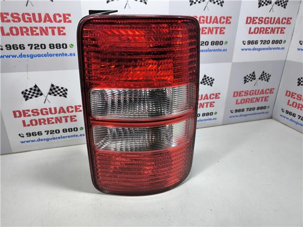 piloto trasero derecho volkswagen caddy 2k 02