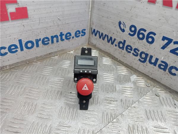 interruptor luces emergencia hyundai getz tb