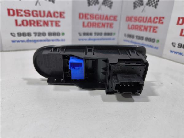 MANDO ELEVALUNAS DELANTERO IZQUIERDO