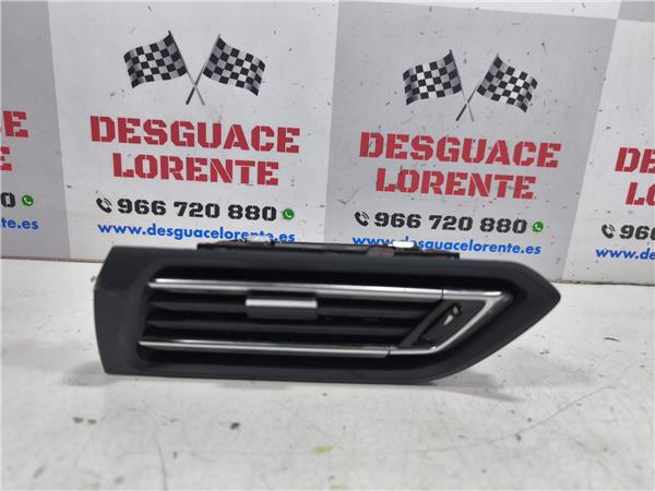 rejilla entrada de aire peugeot 308 2013