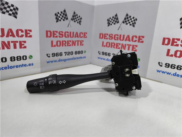 mando de luces nissan almera tino v10m 052000