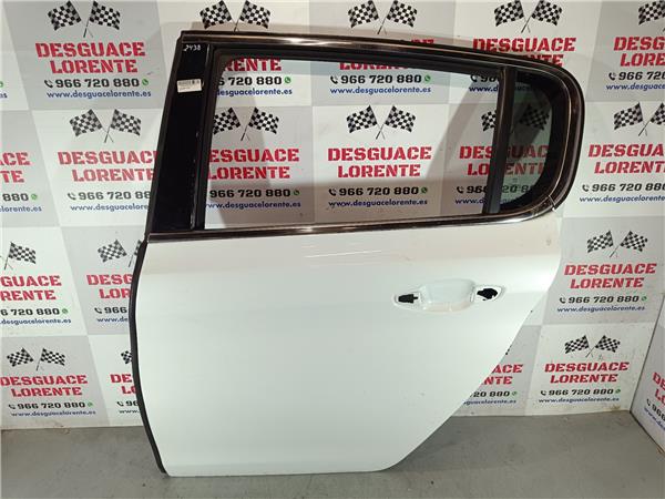 puerta trasera izquierda peugeot 308 2013
