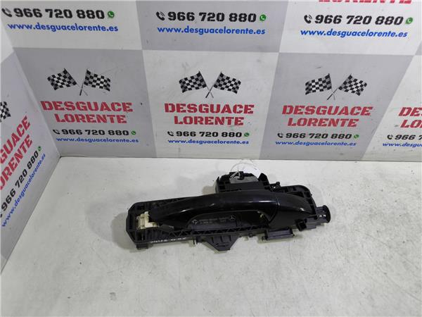maneta exterior delantera derecha mercedes be