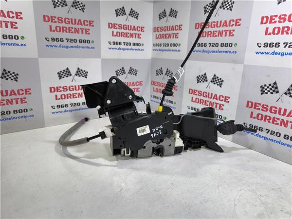 cerradura puerta delantera derecha mercedes b