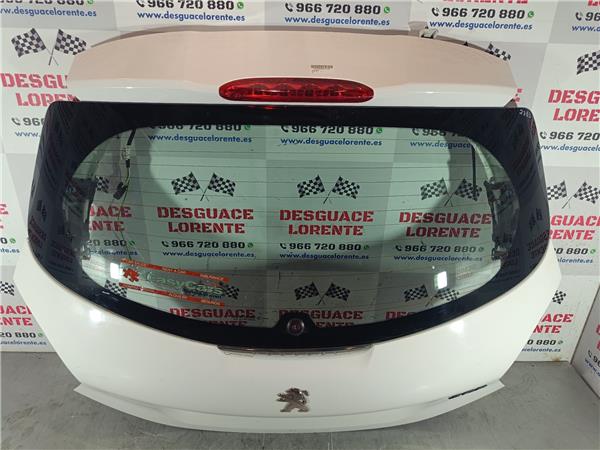 porton trasero peugeot 208 012012
