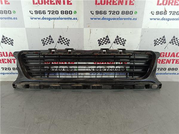 rejilla paragolpes delantero peugeot 308 sw 0