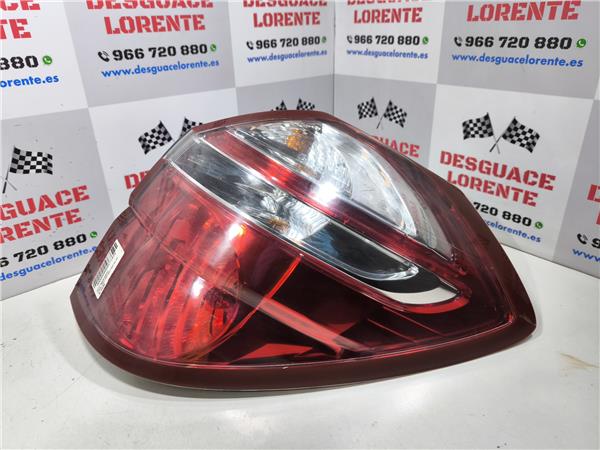 piloto trasero derecho subaru legacy combi ou