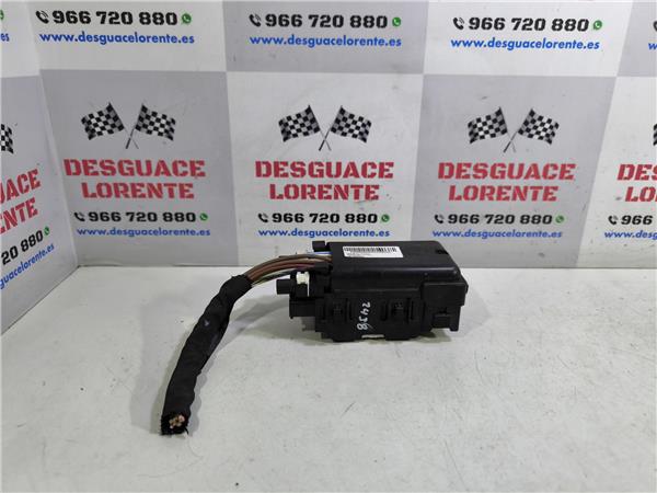 caja reles peugeot 308 2013