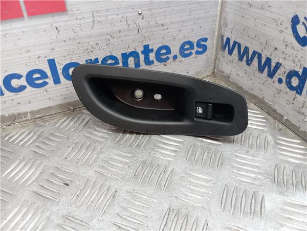 botonera puerta trasera izquierda fiat 500 x