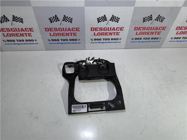 cerradura porton peugeot 208 012012