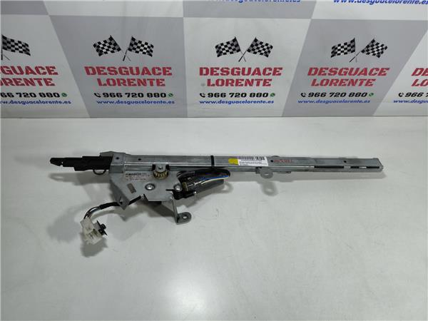 cinturon seguridad delantero derecho mercedes