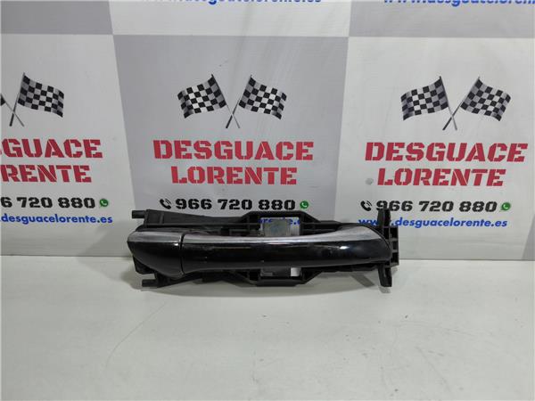 maneta exterior delantera derecha mercedes be