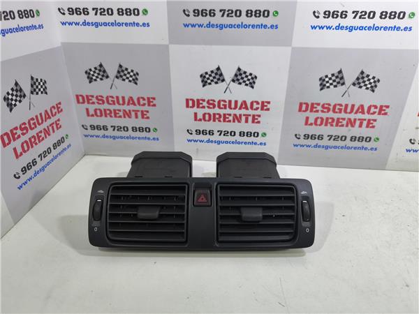 rejilla entrada de aire volvo v50 familiar 20
