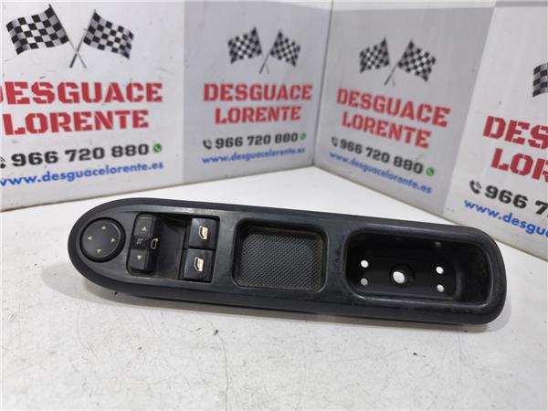 mando elevalunas delantero izquierdo peugeot