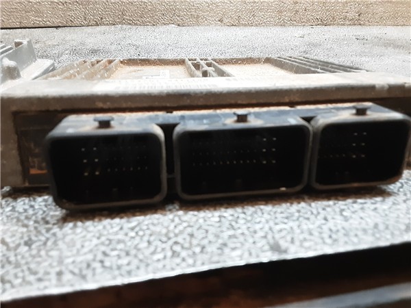 centralita motor uce citroen saxo (1996 >) *