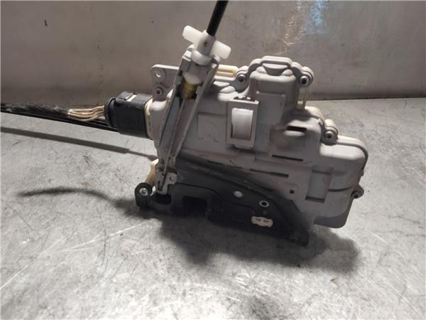 cerradura puerta delantera derecha volkswagen