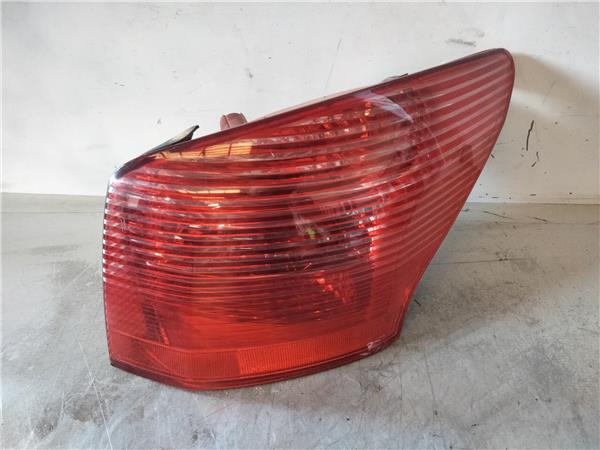 piloto trasero derecho peugeot 407 (2004 >) 2.0 st confort [2,0 ltr.   100 kw 16v cat (rfn / ew10j4)]