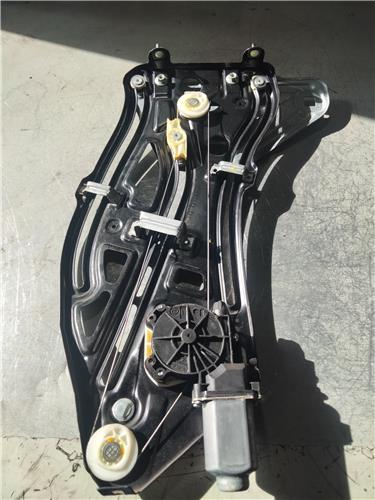 elevalunas electrico trasero izquierdo peugeo