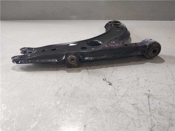 Brazo Inferior Delantero Derecho 1.9