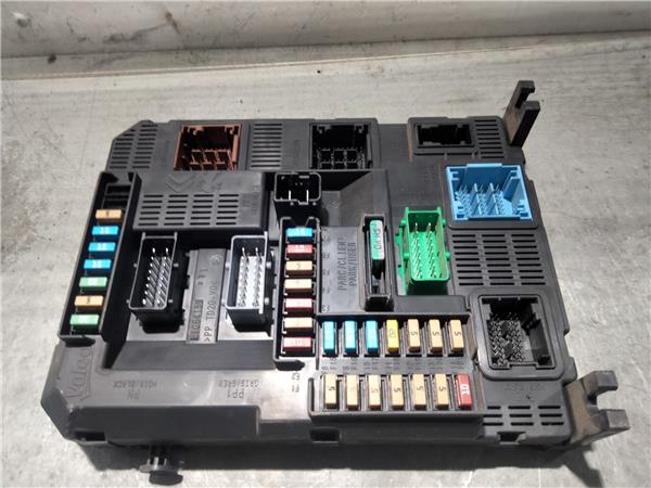 caja reles peugeot 208 012012 16 active 16 l