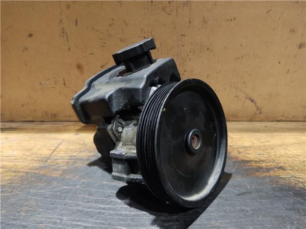 bomba direccion mercedes benz clase c bm 204