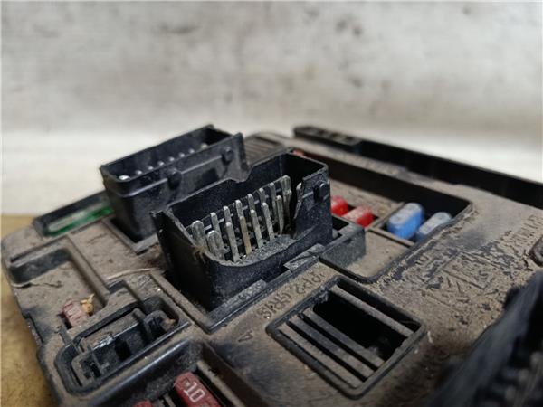 caja reles citroen xsara berlina 1997 20 hdi