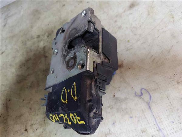 cerradura puerta delantera derecha peugeot pa