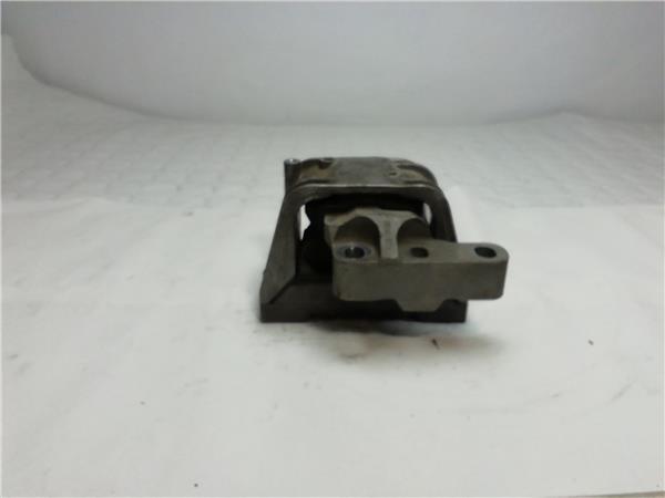 soporte derecho motor volkswagen passat berli