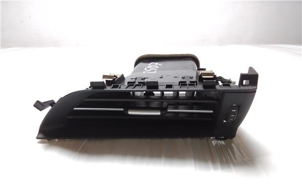 rejilla entrada de aire toyota avensis t27 20