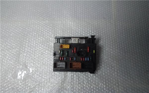 caja reles citroen c3 (2002 >) 1.1 audace [1,1 ltr.   44 kw]