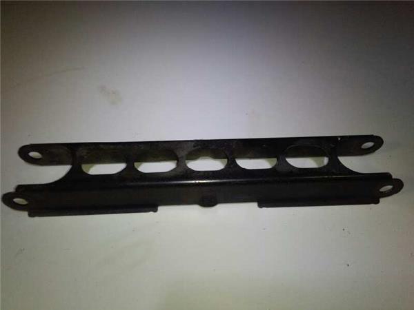 brazo inferior trasero derecho bmw serie 1 be
