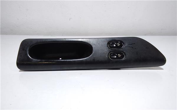 mando elevalunas delantero izquierdo renault