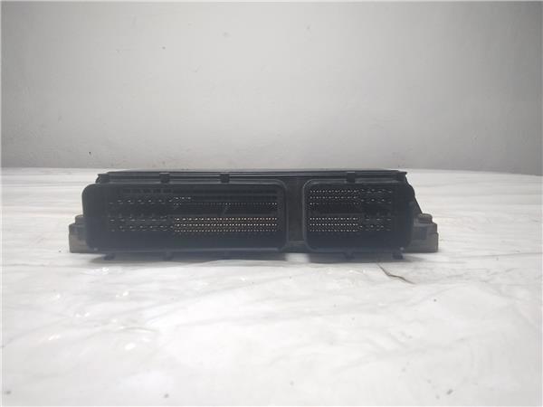 centralita motor uce toyota avensis t27 2008