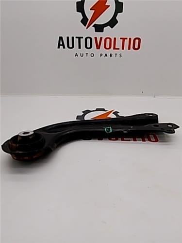 brazo centro suspension trasera derecha toyot