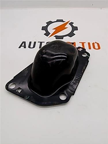 protector brazo suspension trasera derecha to