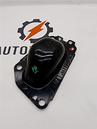 protector brazo suspension trasera izquierda