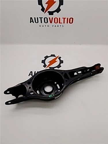 brazo inferior trasero izquierdo toyota c hr