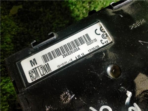 centralita motor uce nissan note e11e 012006