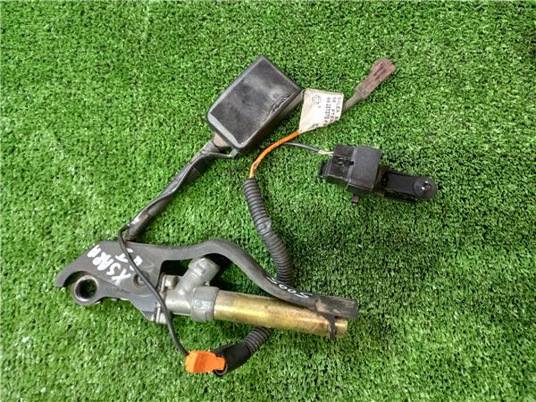 anclaje cinturon delantero izquierdo citroen