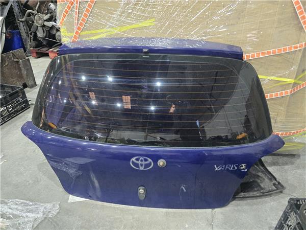 porton trasero toyota yaris ncp1nlp1scp1 1999