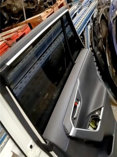luna puerta trasera derecha toyota rav4 2019