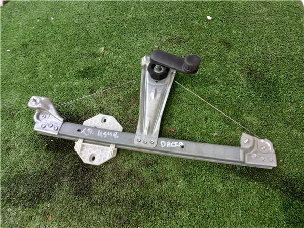 elevalunas electrico trasero derecho dacia sa