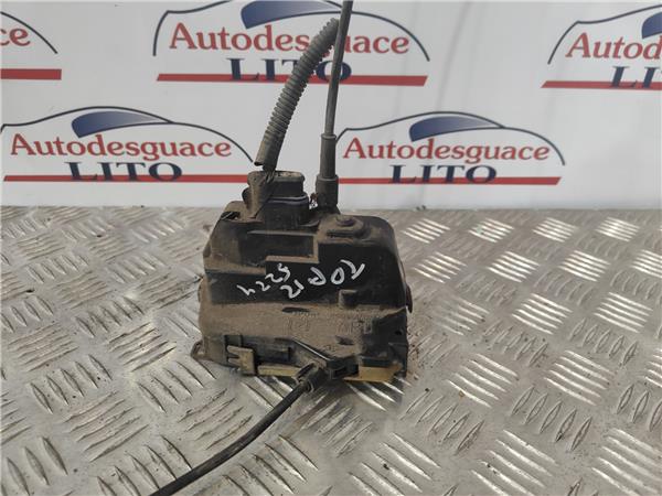 cierre electromagnetico trasero derecho nissa