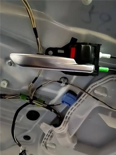 manilla interior puerta delantera derecha toy