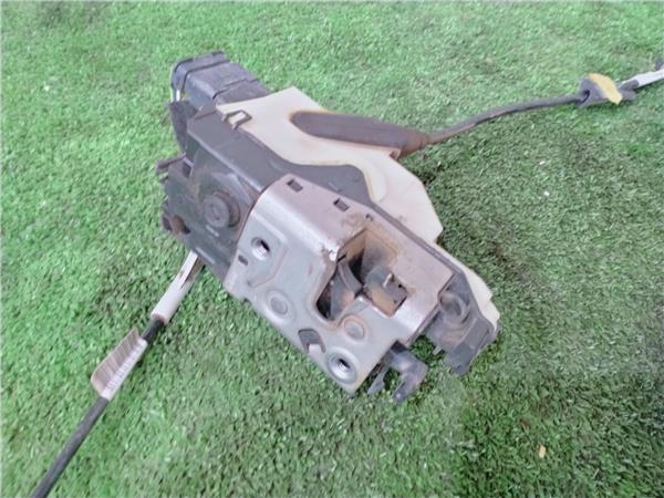 cerradura puerta delantera derecha peugeot 20