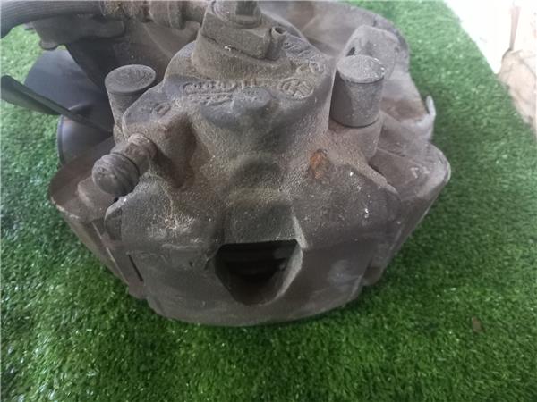 pinza freno delantero derecha skoda fabia 5j2