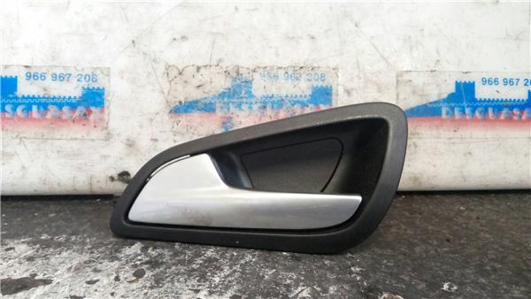manilla interior puerta trasera izquierda ford focus lim. 1.5 tdci cat