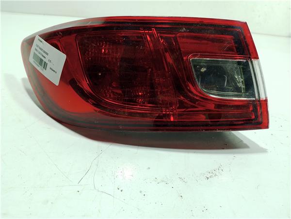 piloto trasero izquierdo renault clio iv 2012