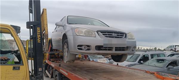 2.0 EX CRDi Berlina (4-ptas.) 20 Ltr. - 83 kW Turbodiesel CAT Aleta Delantera Izquierda