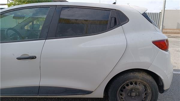 puerta trasera izquierda renault clio iv 2012